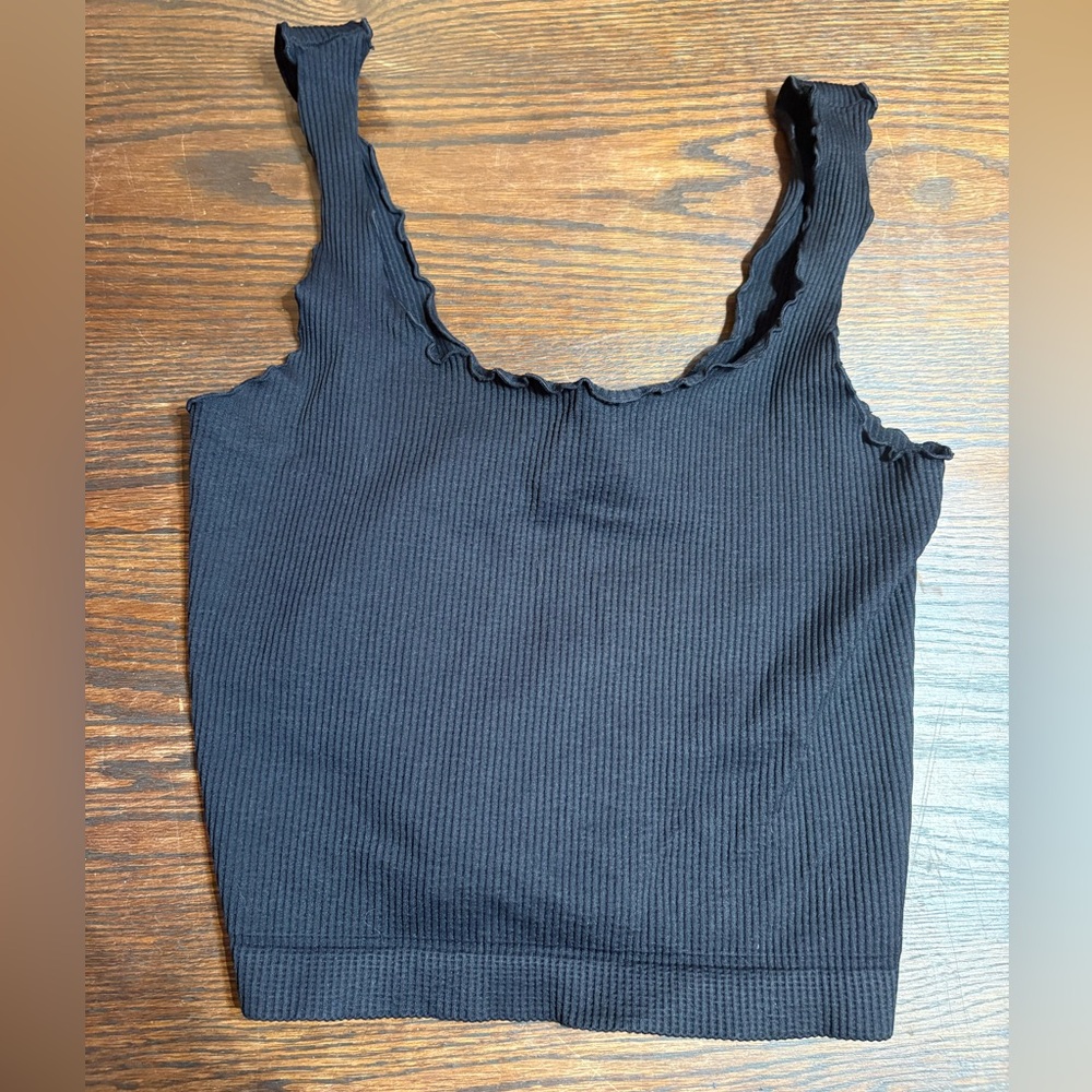 Avocado Black Ribbed Crop Tank